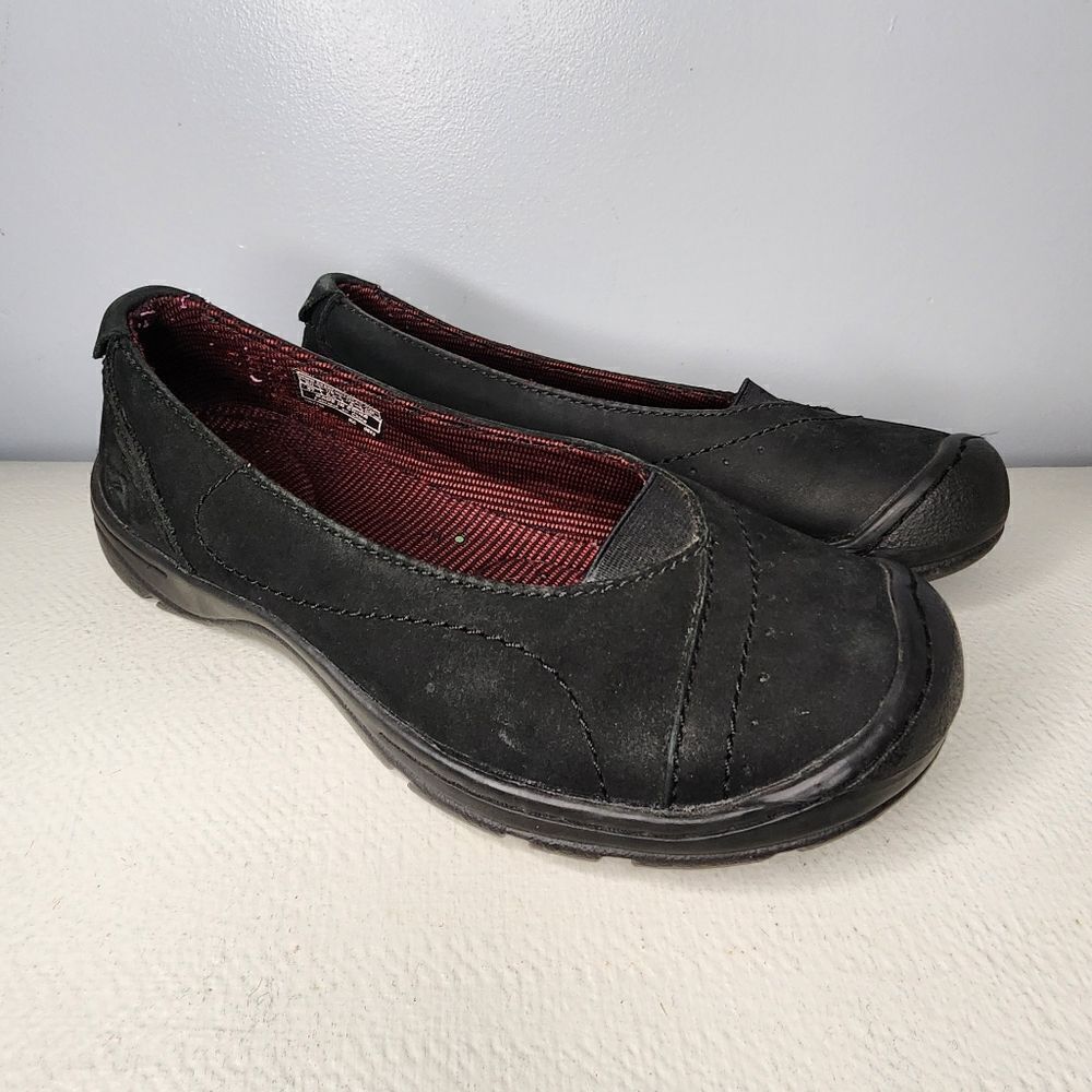 Keen Womens Black Soft Suede Slip On Shoes Size 6.5